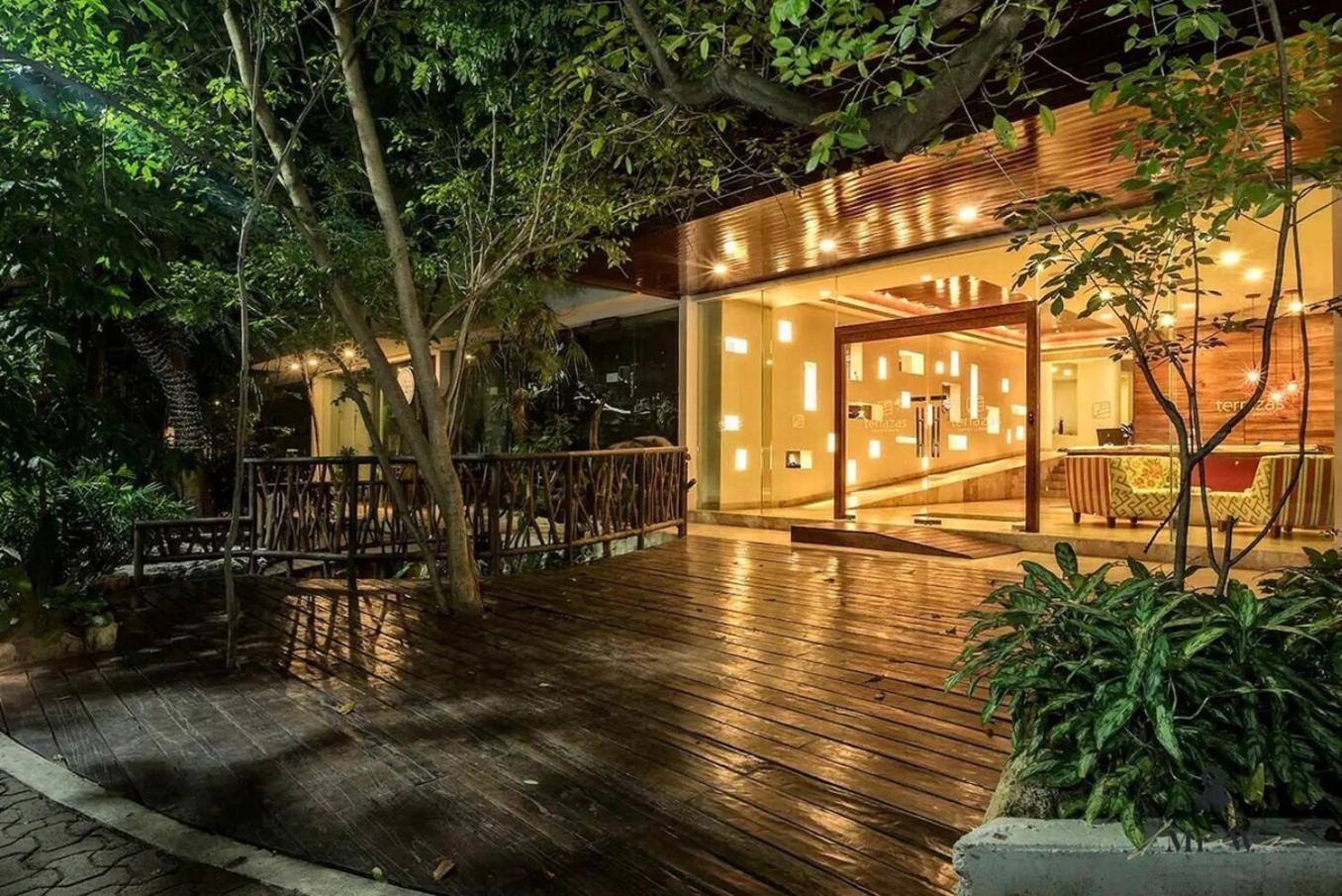 Private Pool & Jacuzzi Steps To Beach & 5Th Ave Playa del Carmen Eksteriør bilde